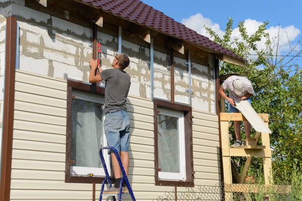 How To Choose The Right Materials for Your Siding Installation in 'Ravenel, SC